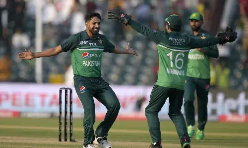 ஆசிய கோப்பை - வங்காளதேசத்தை 7 விக்கெட் வித்தியாசத்தில் வீழ்த்தியது பாகிஸ்தான்