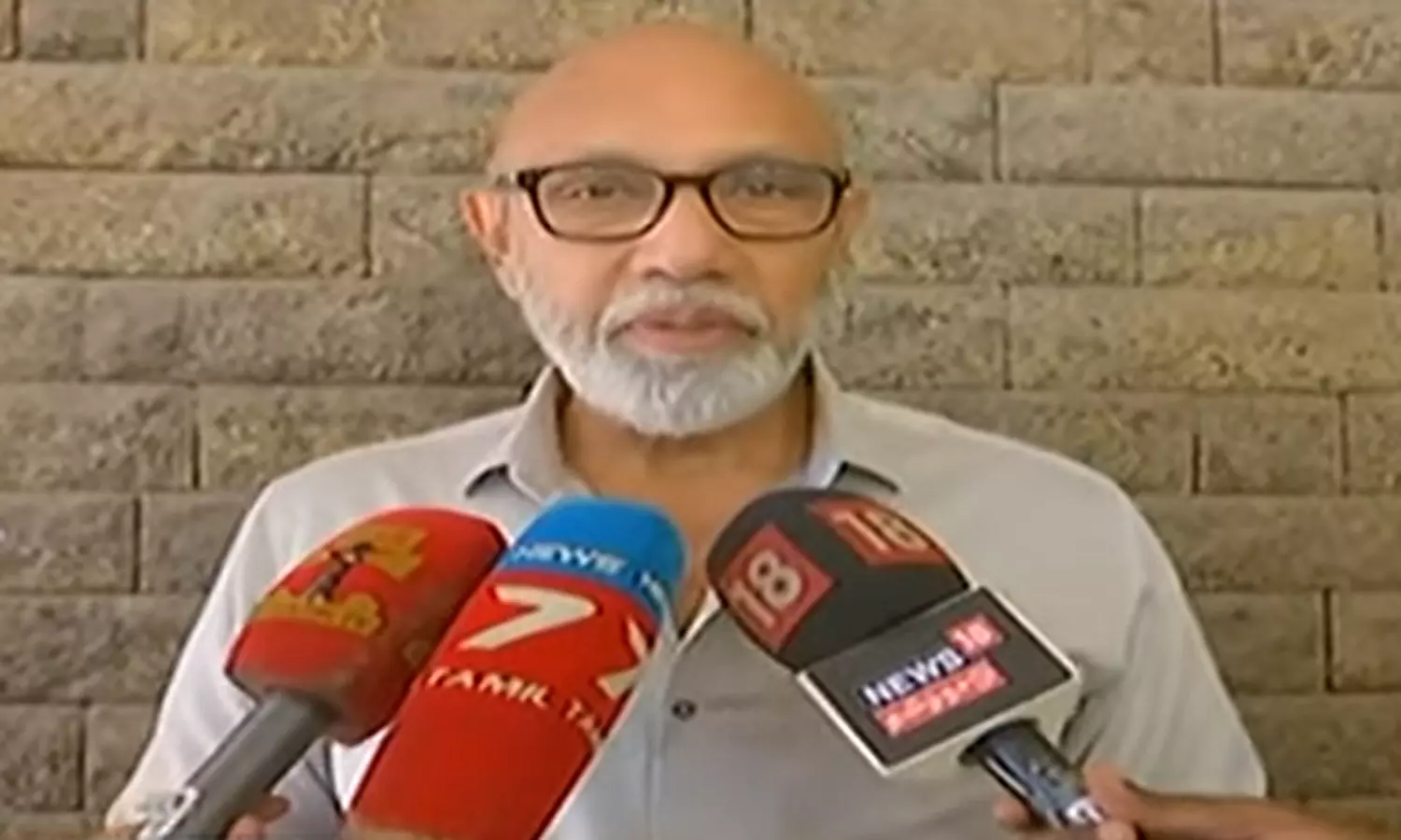 சனாதனம் விவகாரத்தில் அமைச்சர் உதயநிதியின் துணிச்சலை பாராட்டுகிறேன்- சத்யராஜ் ஆதரவு