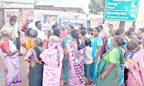 அவனியாபுரத்தில் தேங்கும் குப்பைகள்-குடிநீர் தட்டுப்பாடு