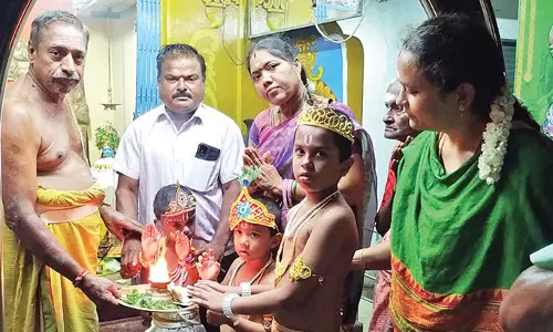 கோவில்பட்டி முத்துமாரியம்மன் கோவிலில் சிறப்பு பூஜை