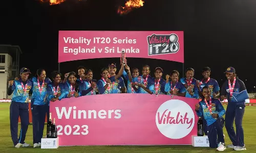 மகளிர் கிரிக்கெட்: இங்கிலாந்துக்கு எதிராக முதல் முறையாக தொடரை வென்று வரலாறு படைத்த இலங்கை