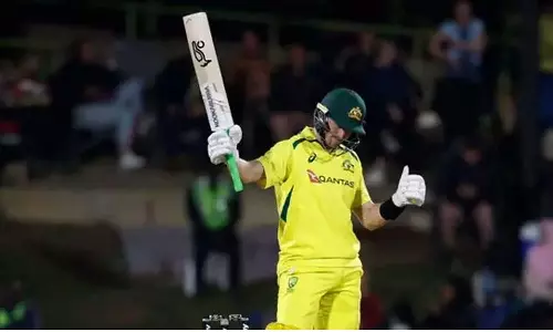 தூணாக நின்று போராடிய லபுசேன் - 3 விக்கெட் வித்தியாசத்தில் ஆஸ்திரேலியா அபார வெற்றி