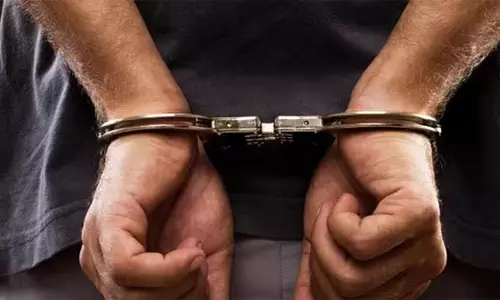 முன்விரோத தகராறில் அடிதடி; வாலிபர் கைது