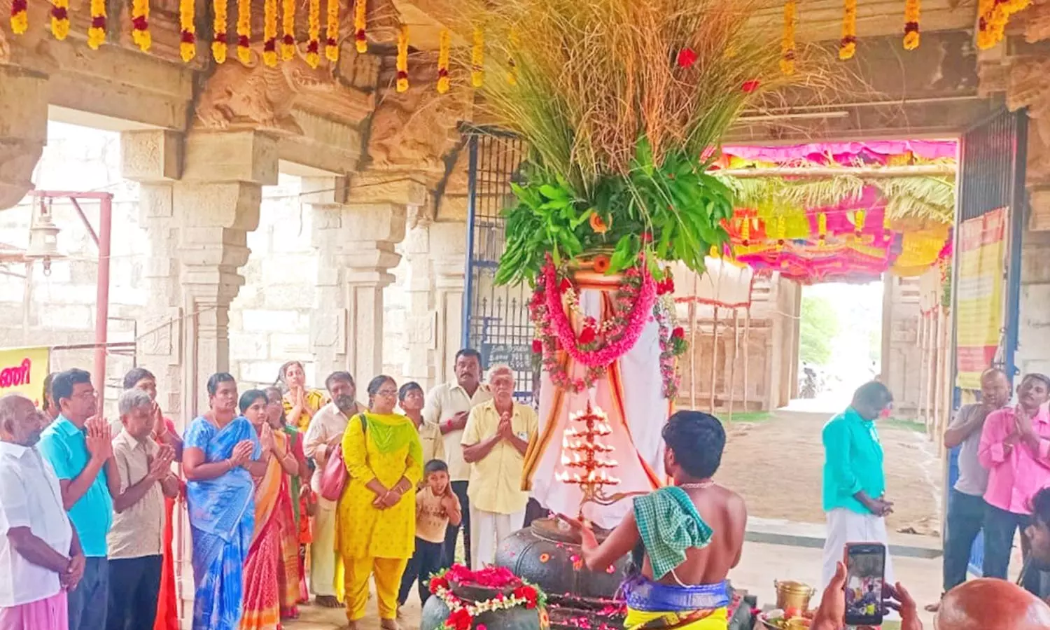 உச்சிஷ்ட கணபதி கோவிலில்  விநாயகர் சதுர்த்தி விழா கொடியேற்றத்துடன் தொடங்கியது