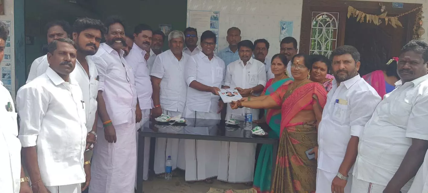 அ.தி.மு.க சார்பில்  வாக்குச் சாவடி முகவர்கள் சந்திப்பு