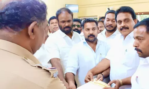 குமரி மேற்கு மாவட்ட தி.மு.க. இளைஞரணி சார்பில் அயோத்தி சாமியார் மீது புகார்