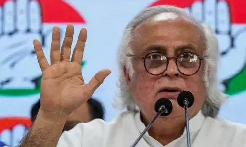 ஒரே மனிதன், ஒரே அரசு, ஒரே வர்த்தக நிறுவனம்: மோடி மீது காங்கிரஸ் குற்றச்சாட்டு