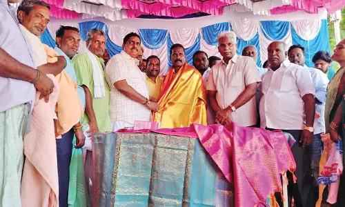 விவசாயிகள் சேவை கூட்டுறவு சங்க நிர்வாகிகள் பதவியேற்பு