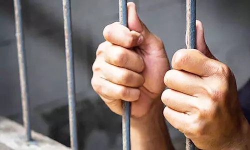 சிறுமிக்கு பாலியல் தொந்தரவு கொடுத்த வாலிபர் கைது