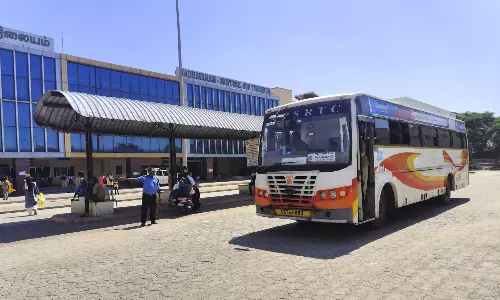 சென்னையில் இருந்து ஆந்திராவுக்கு பஸ் போக்குவரத்து சீரானது