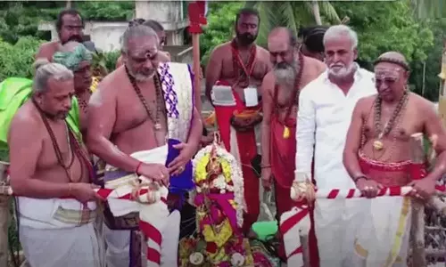 மேற்கு மாம்பலம் காசிவிசுவநாதர் கோவில் கும்பாபிஷேகம்; அமைச்சர் பி.கே.சேகர்பாபு பங்கேற்பு