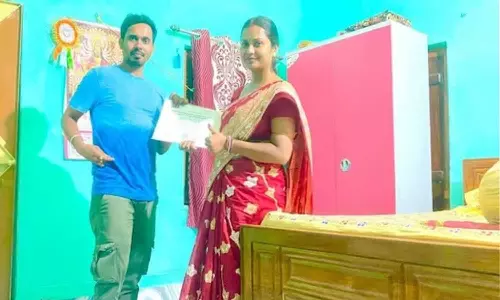 நிலாவில் நிலம் வாங்கி காதல் மனைவிக்கு பரிசளித்த கணவர்