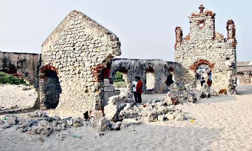 கிறிஸ்தவ தேவாலாயத்தை சீரமைக்க வேண்டும்