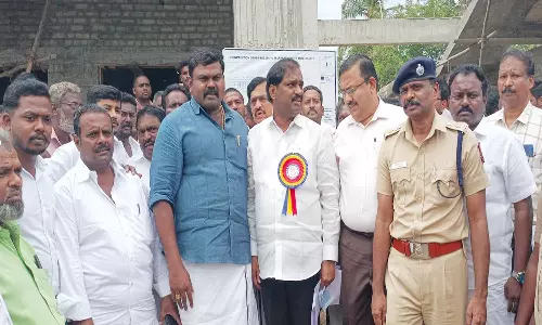 சங்கரன்கோவிலில் புதிதாக கட்டப்பட்டு வரும் பஸ் நிலையத்தை சட்டமன்ற உறுதிமொழி குழுவினர் ஆய்வு