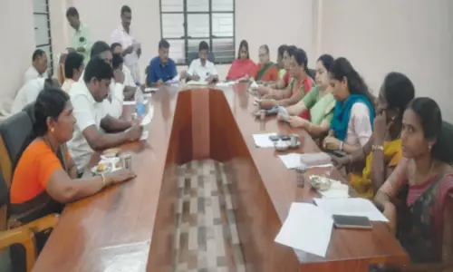 கன்னியாகுமரியில் ரூ.3 கோடி செலவில் குடிநீர், சாலை திட்ட பணிகள்பேரூராட்சி கூட்டத்தில் தீர்மானம்