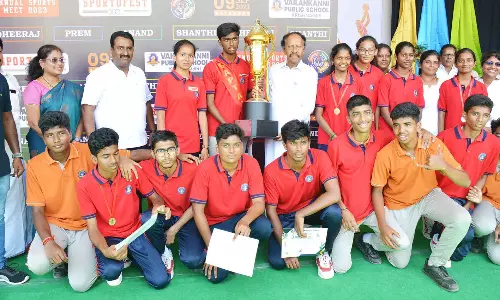 வேளாங்கண்ணி பப்ளிக் பள்ளியில் 10-ம் ஆண்டு விளையாட்டு விழா