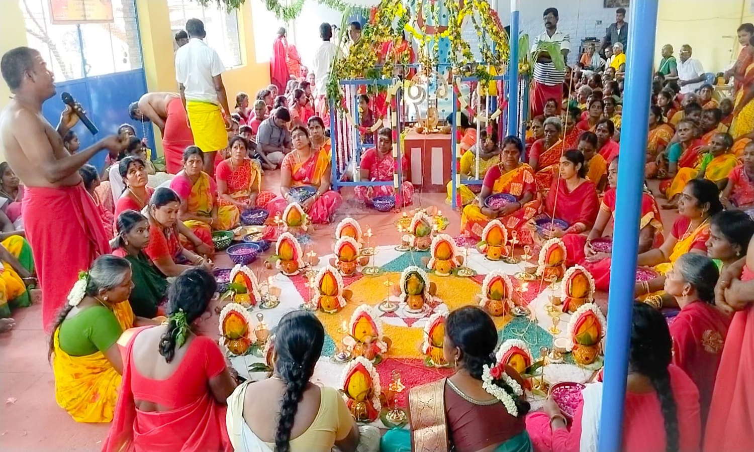 வருசநாடு ஆதிபராசக்தி கோவிலில் மகாவேள்வி யாகம்