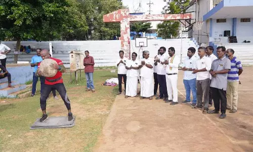 ஸ்டிராங் மேன் போட்டி- குமரி வீரருக்கு விஜய் வசந்த் எம்.பி. வாழ்த்து