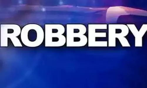 தனியார் நிறுவன ஊழியர் வீட்டில் நகை-பணம் கொள்ளை