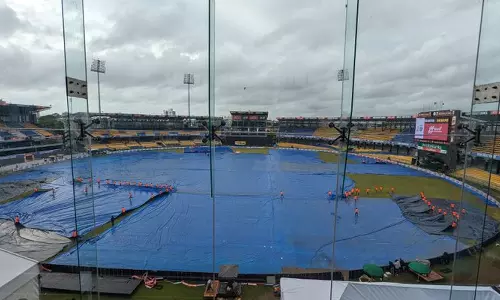 மழையால் இந்தியா- பாகிஸ்தான் போட்டி தொடங்குவதில் தாமதம்