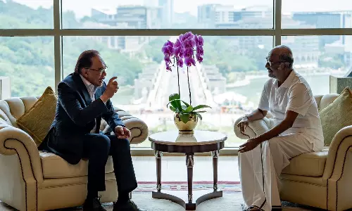 கலையுலகில் புகழ்பெற்ற ரஜினிகாந்தை சந்தித்தேன்- மலேசியா பிரதமர் நெகிழ்ச்சி டுவீட்