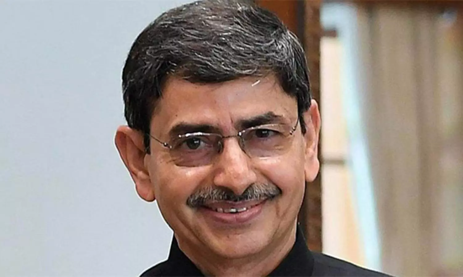 4 நாள் பயணமாக டெல்லி சென்றார் கவர்னர் ஆர்.என்.ரவி 4 நாள் பயணமாக டெல்லி சென்றார் கவர்னர் ஆர்.என்.ரவி