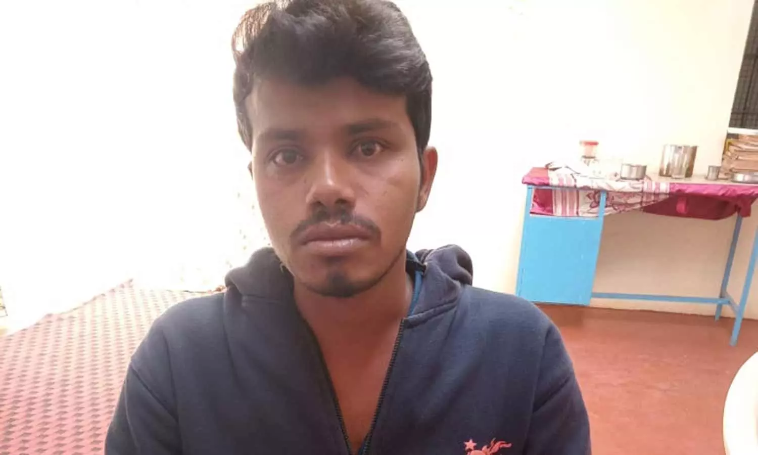 ஊட்டி அருகே தந்தையை கழுத்து அறுத்து கொன்ற மகன் கைது ஊட்டி அருகே தந்தையை கழுத்து அறுத்து கொன்ற மகன் கைது