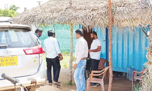 வேலூர் அருகே மணல் குவாரியில் அமலாக்க துறையினர் சோதனை