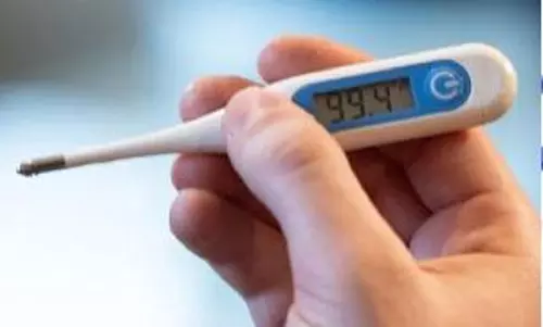 காய்ச்சல் அறிகுறி தென்பட்டால் அரசு மருத்துவமனைகளுக்கு செல்லவேண்டும்- அரியலூர் கலெக்டர்