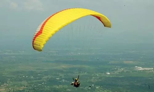 ஏலகிரி மலையில் மீண்டும் பாரா கிளைடிங்