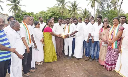 வடலிவிளை உயர்நிலைப் பள்ளியில் கூடுதல் வகுப்பறைகள்- அடிக்கல் நாட்டினார் விஜய் வசந்த் எம்.பி.