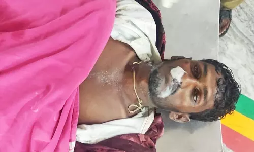 ஒகேனக்கல்லில் விஷம் குடித்து கர்நாடகா வாலிபர் தற்கொலை:  காதலிக்கு  தீவிர சிகிச்சை