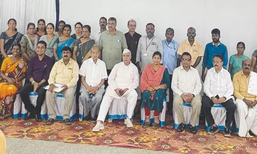 கரும்பாட்டூர் ஊராட்சியில் தேசிய ஊரக திட்டப்பணிகளை ஆய்வு செய்த கர்நாடக குழுவினர்