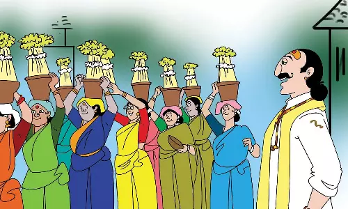 முளைப்பாரி ஊர்வலம்