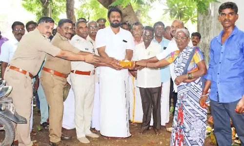 பாகூர் போலீஸ் நிலையம் ரூ.30 லட்சத்தில் சீரமைக்கும் பணி