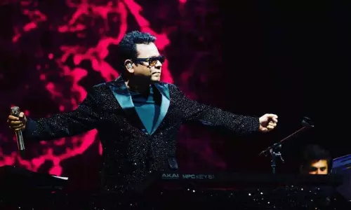 400 பேருக்கு பணத்தை திருப்பி கொடுத்த ஏ.ஆர்.ரகுமான்.. ஆன்லைன் மூலம் அனுப்பி வைத்தார்