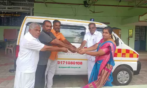 பல்லடம் அருகே கரடிவாவி ஊராட்சியில் இலவச ஆம்புலன்ஸ் சேவை தொடக்கம்