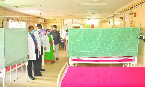 குமரி மாவட்டத்தில் காய்ச்சல் பாதித்தவர்களுக்கு சிகிச்சை அளிக்க அரசு ஆஸ்பத்திரியில் தனி வார்டுகள் தொடக்கம்