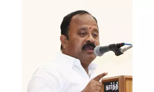 5 சட்டமன்ற தொகுதிகளில் உள்ள அண்ணா சிலைக்கு மாலை அணிவித்து மரியாதை