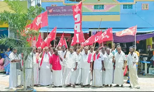 இந்திய கம்யூனிஸ்டு ஆர்ப்பாட்டம்