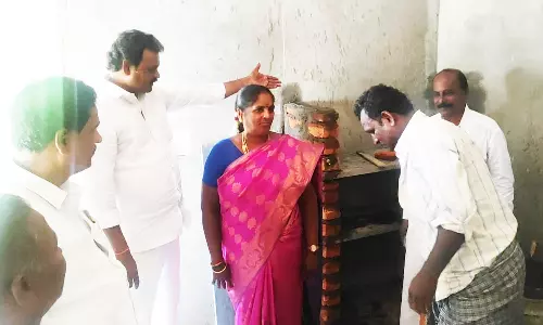 ரூ.42 லட்சத்தில் கால்நடை மருத்துவமனை கட்டும் பணி