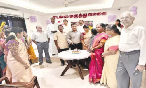 ஈடன்ஸ் பல் மருத்துவமனையின் 16-வது ஆண்டு தொடக்க விழா