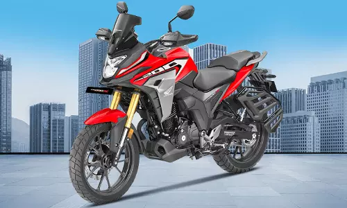 புதிய நிறம், அசத்தல் அம்சங்கள்.. இந்தியாவில் அறிமுகமான 2023 ஹோண்டா CB200X