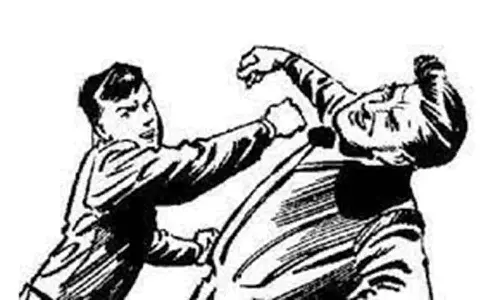 தனியார் நிறுவன ஊழியர் மீது தாக்குதல்