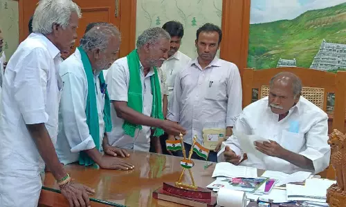 கரும்பு அறுவடை செய்ய சர்க்கரை ஆலைக்கு உத்தரவிட வேண்டும்