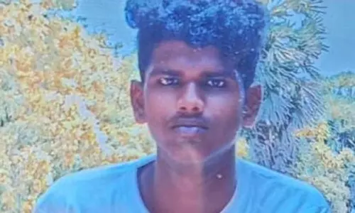 செல்போனில் விளையாட நெட் வசதி இல்லாததால் மாணவன் தூக்கிட்டு தற்கொலை