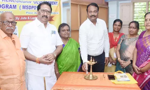 இலவச ஜூட் பேக், லேப்டாப், பேக் தயாரிக்கும் பயிற்சி தொடக்க விழா