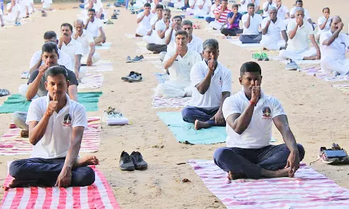 சென்னையில் போக்குவரத்து போலீசார் 280 பேருக்கு யோகா பயிற்சி