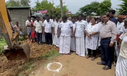 ஜெயங்கொண்டம் பகுதிகளில் பல்வேறு வளர்ச்சி திட்ட பணிகள் தொடக்கம்