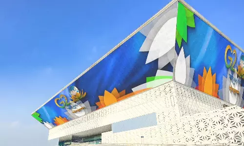 உலகின் மிகப்பெரிய மாநாட்டு மையத்தை நாளை பிரதமர் மோடி திறந்து வைக்கிறார்